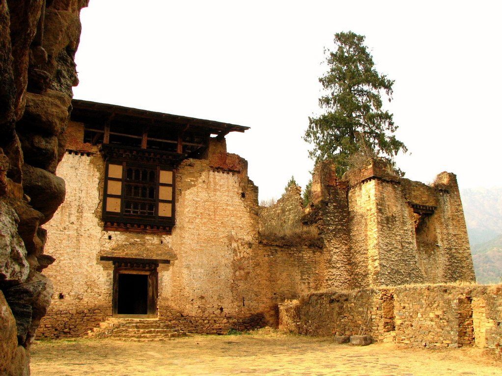  Крепость Друкгьял-дзонг